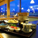 四季乃味 枕流亭 - 料理写真:釜飯御膳と夕暮れ