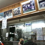 ラーメン二郎 - 店舗内写真