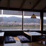 四季乃味 枕流亭 - 桜の季節