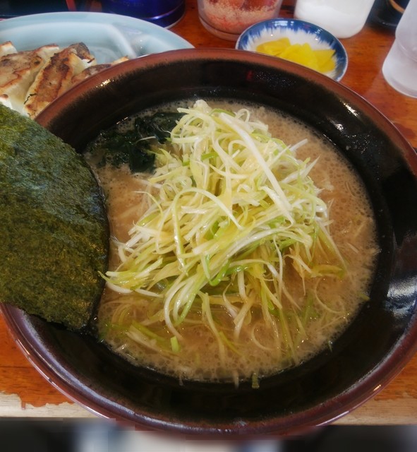 ラーメンショップ太田家 梅ノ木店 登米市その他 ラーメン 食べログ