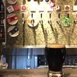 筥崎鳩太郎商店 - 日々変わる選りすぐりのクラフトビールが１１種！