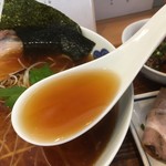 麺屋 猪一 離れ - スープ リフト