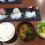 ふるさと味覚館 宙 - 刺身とごはんセット