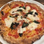 Pizzeria Makino - 