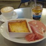 パンとエスプレッソと - フレンチトースト ハムセット