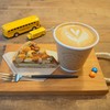 SCHOOL BUS COFFEE STOP KITAHAMA