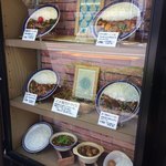 カリーライス専門店エチオピア - ショーウィンドウ。