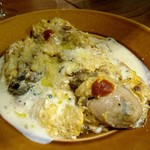 立飲・ビストロシン サンテ - 牡蠣のオムレツ