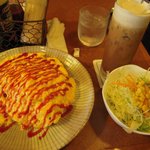 Sunadokei - オムライスとサラダとアイスコーヒー