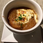 神戸北野ホテル - オニオングラタンスープ