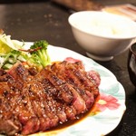 レッドロック - ☆ワンポンドステーキ定食 2450円