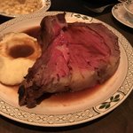 ロウリーズ・ザ・プライムリブ - 