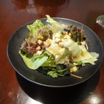 アヴァン プティ・ジョア - ランチのサービスサラダ