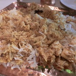 バンゲラズキッチン - マンガロールビリヤニ カジキマグロ(お皿にひっくり返したところ)