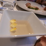 ジョンティ アッシュ - フィンガーボール