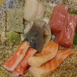 Akebono Zushi - 