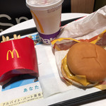 マクドナルド - 