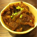 焼とり弁慶 - スジ煮込み315円。結構ボリュームあり