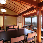 Kantori Hausu Tsuberi - 離れの和室テーブル席でお食事