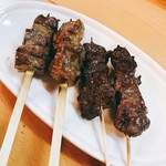 あなぐら ももんじ - 鹿とイノシシの串焼き