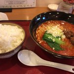 華峯 - 四川担々麺+中ライス     880円