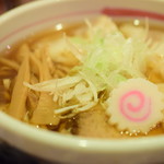 麺屋しみる - 煮干しわんたん麺（並150g）@税込950円