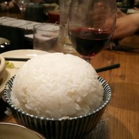 大衆肉酒場 こだわり米 匠 - スタッフさんのセンスが光る盛りかた♪♪
