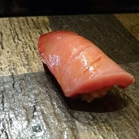 築地青空三代目 大名古屋ビルヂング店 - 中トロ