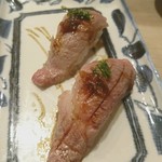 名代 駒寿司 - 牛炙り握り