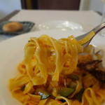 チポリーノ - あさりのフェットチーネ・トマトソース