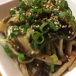 かつぎや - キノコの中華風和え物　いろいろな味が一遍に口に広がって楽しいです　ハイボールにもピッタリです