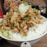 伝説のすた丼屋 - おろしわさびすた丼肉増し３飯増し４