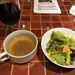 ランチサラダとスープ