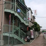 ロックンビリーS1 - 外観