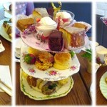 タイニートリア 本店 ティー&サムシングラブリー - 