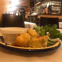 トラットリア ラ グロッタ - 落ち着いた店内