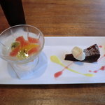 trattoria  quattro - デザート盛り合わせ。ランチセット＋300円