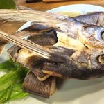 八丈島郷土料理　梁山泊 - トビ魚の塩焼き