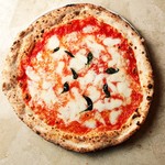 アンティーカ・ピッツェリア・ダ・ミケーレ - 料理写真:Margherita