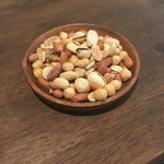 TAPAS&GRILL BACCHUS - mix nuts ミックスナッツ