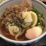 金刀比羅 うどん - 温玉肉ぶっかけ