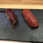 塩釜とマルタの赤身の本鮪の握り。
          美味し。