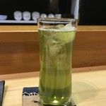 熟成寿司専門店 優雅 - 緑茶。
      税抜450円。
      美味し。