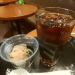 タリーズコーヒー - 料理写真:水出しアイスコーヒー、カフェクラシコ