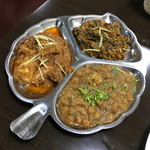 PAK MASALA RESTAURANT - やみターリー（チキンコルマ、パラクキーマ、チャナマサラ）