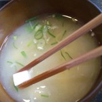 焼肉処 まるます家 - お味噌汁♬絹豆腐ﾃﾞｽ♬