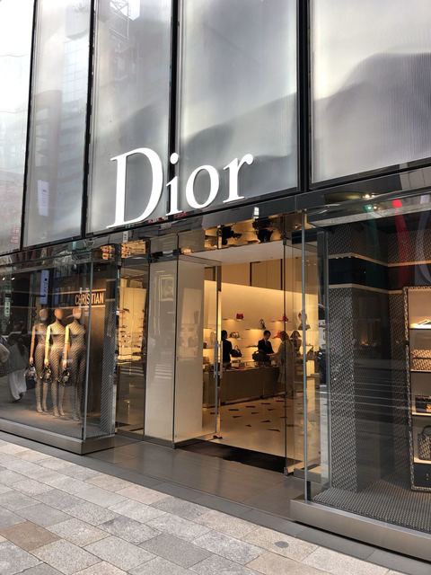 The Photo Of Exterior Cafe Dior By Pierre Herme Tabelog The Photo Of Exterior Cafe Dior By Pierre Herme Tabelog