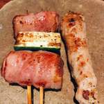 炭家 - つくねとほたてのベーコン巻き