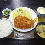 かつぎや - ロースカツ定食