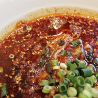 トゥーランドット 臥龍居  - 白胡麻もたっぷりと乗ってます！